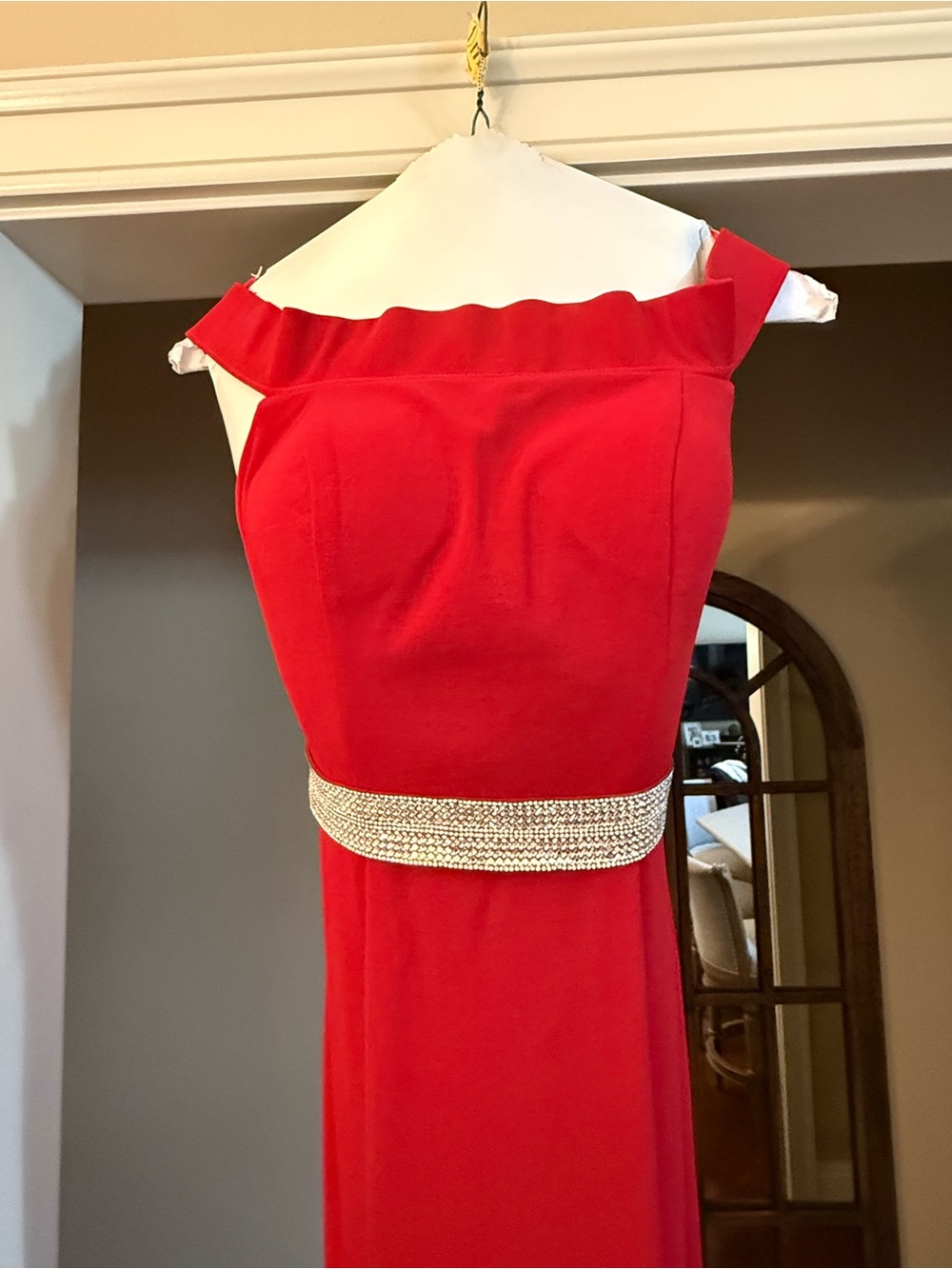 Anny Lee Red One-Shoulder Evening Gown with Rhinestone Belt